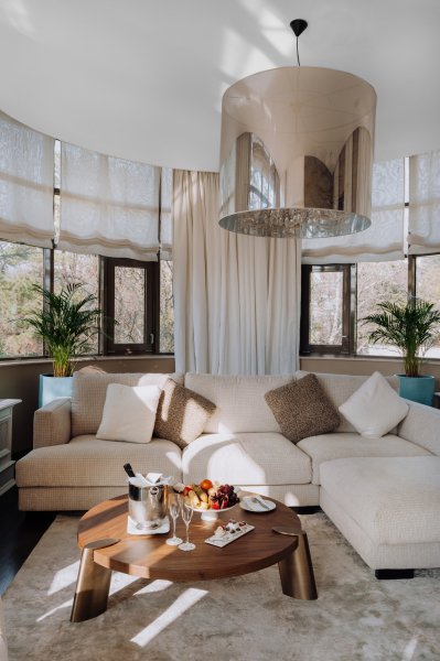 SUITE / Grand