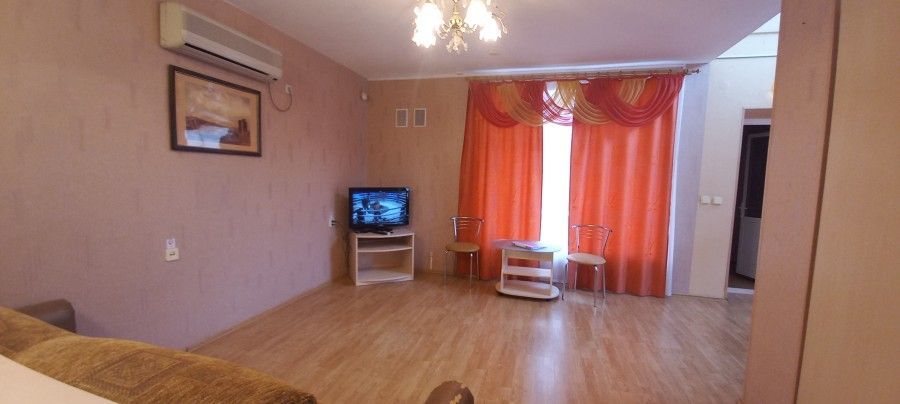 1 категория 4-местный 3-комнатный / Коттедж