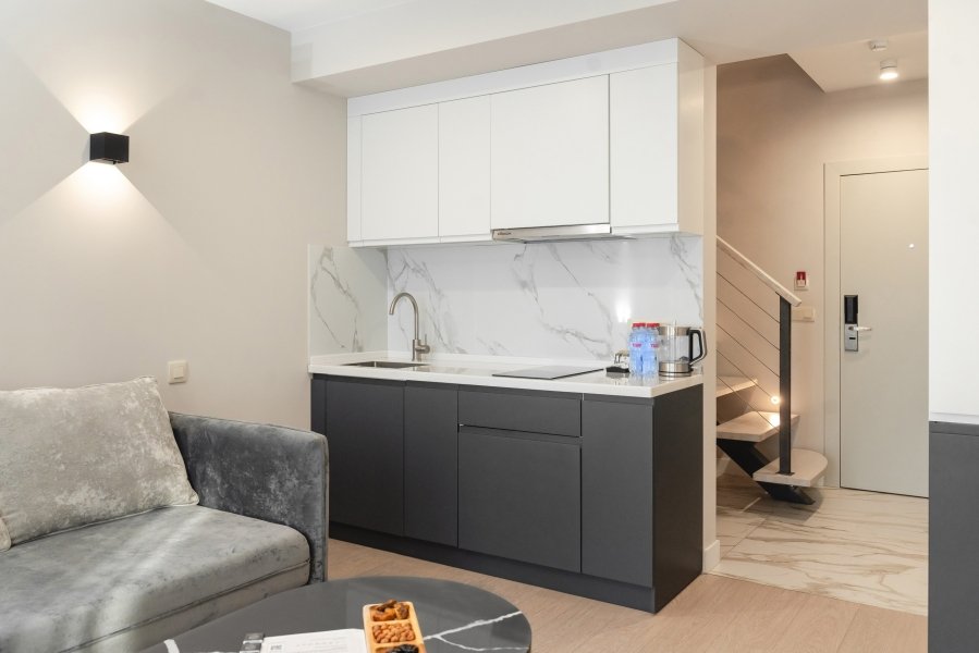 Duplex с видом на бассейн / Duplex