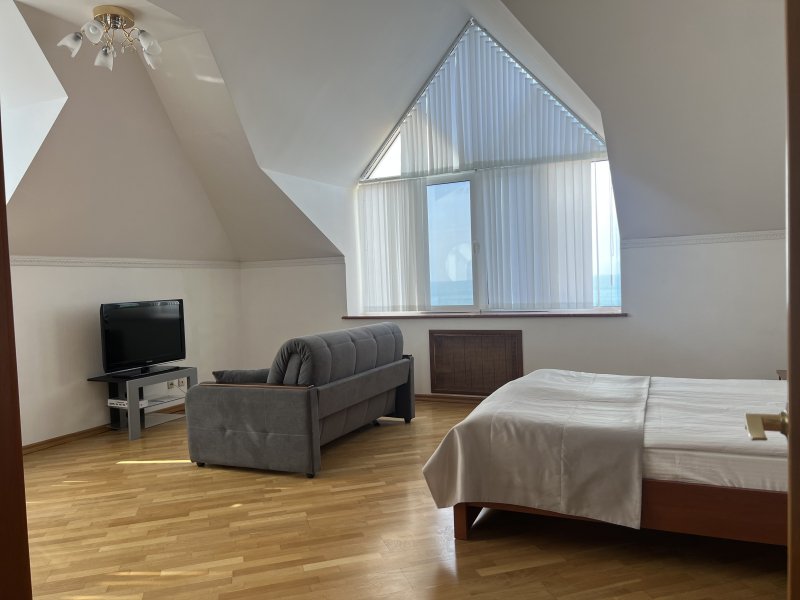 Loft House / Коттедж