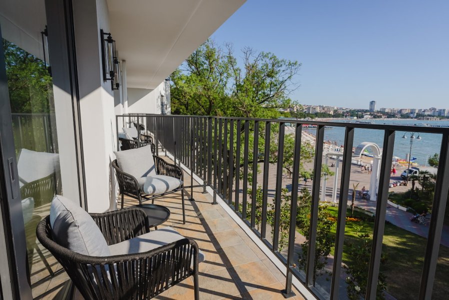 4* с террасой корпус 4 / Люкс