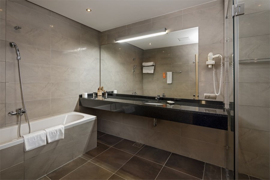 4* корпус 3 / Сюит