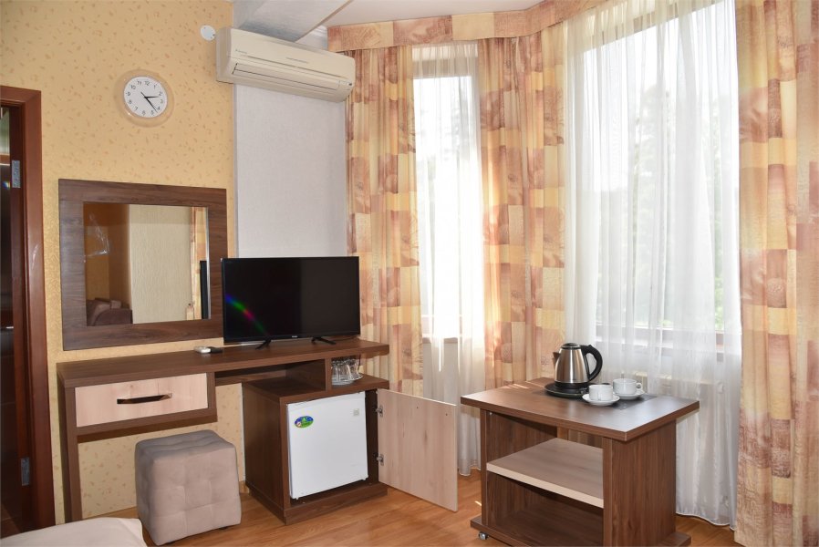 4-местный без балкона / Номер