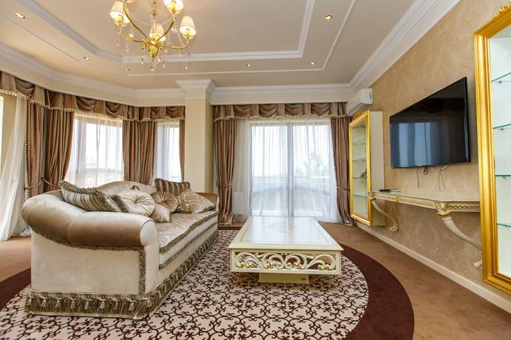 4* Европа 2-местный 2-комнатный корпус 1 / Люкс