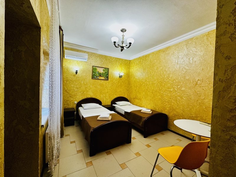 Стандарт 2-местный без балкона 1-й этаж / Стандарт