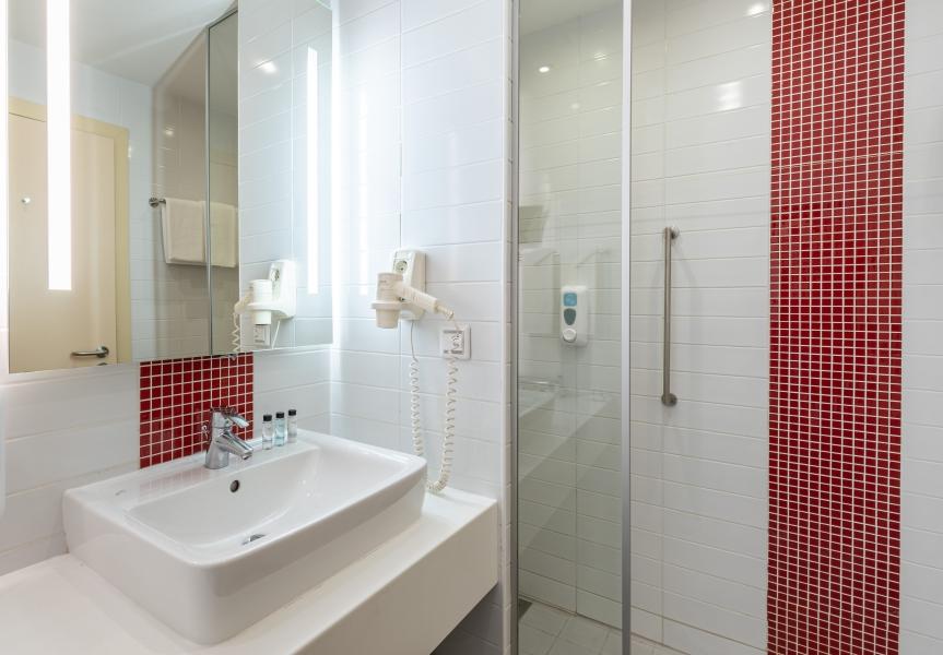 2-местный с балконом / Улучшенный