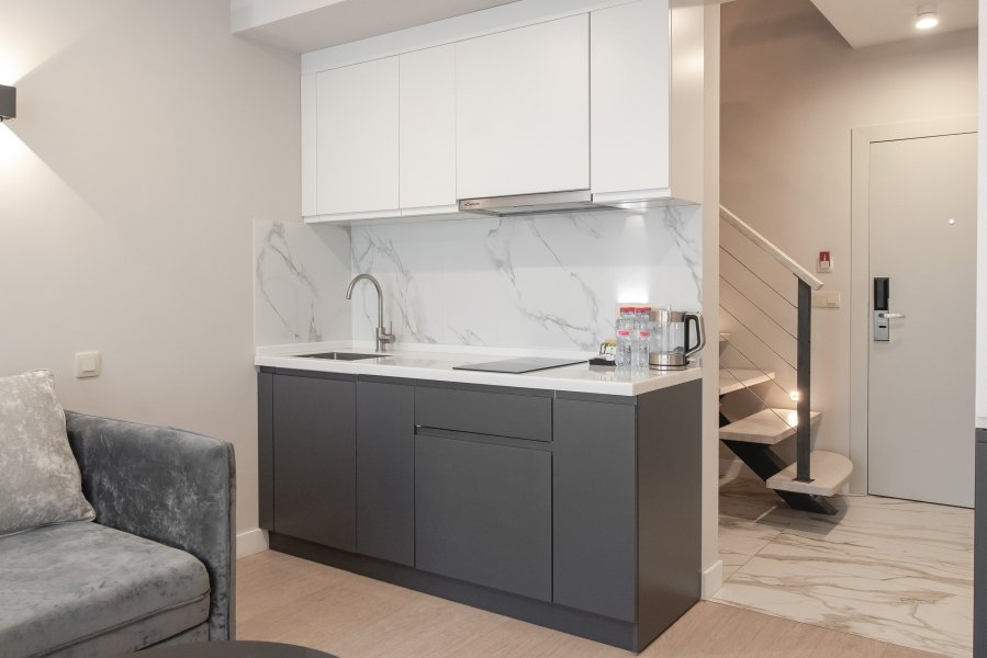 Duplex с видом на бассейн / Duplex