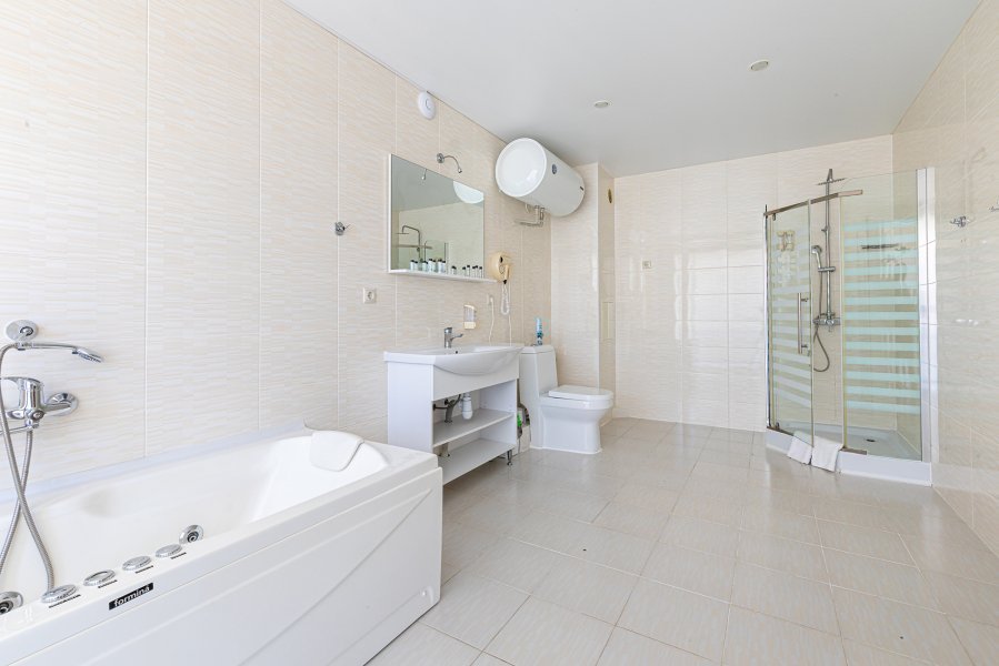 2-местный 1-комнатный люкс / Люкс