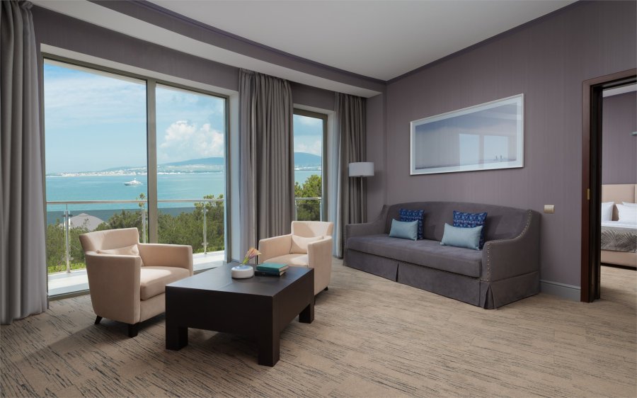 4* корпус 3 / Сюит