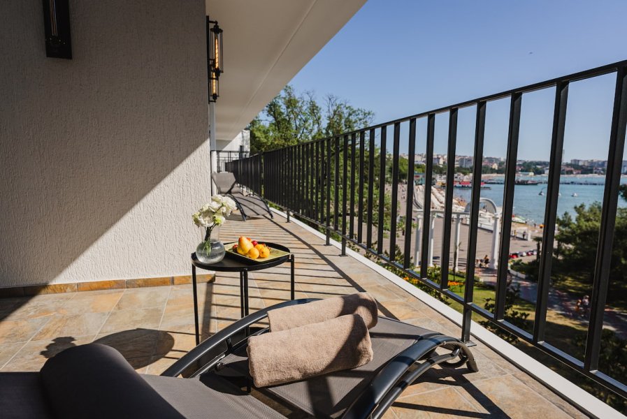 4* с террасой корпус 4 / Люкс