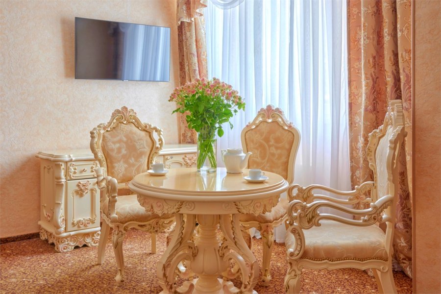 Королевский  2-местный 1-комнатный / Люкс